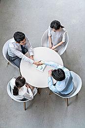 《纪念碑谷3》今日登陆PC＆主机！与诺尔追光启航，探索光影几何之境 